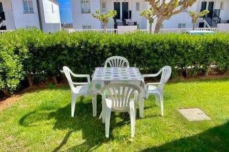 Mestral Apto En Planta Baja Con Piscina Arenal d'en Castell Exterior photo